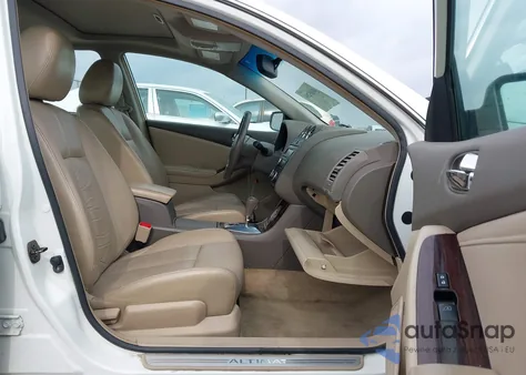 2010 Nissan Altima 2.5 S из США, поврежденный, VIN 1N4AL2AP1AN421142